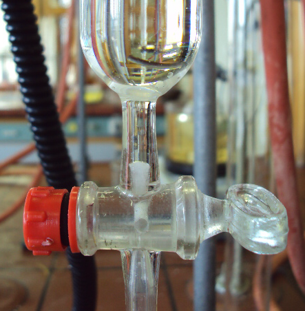 Dean–Stark apparatus